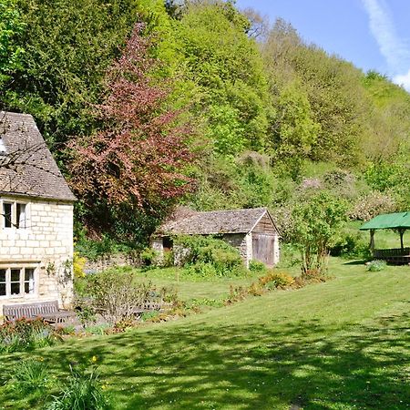 Driftcombe Farmhouse Bisley  Экстерьер фото